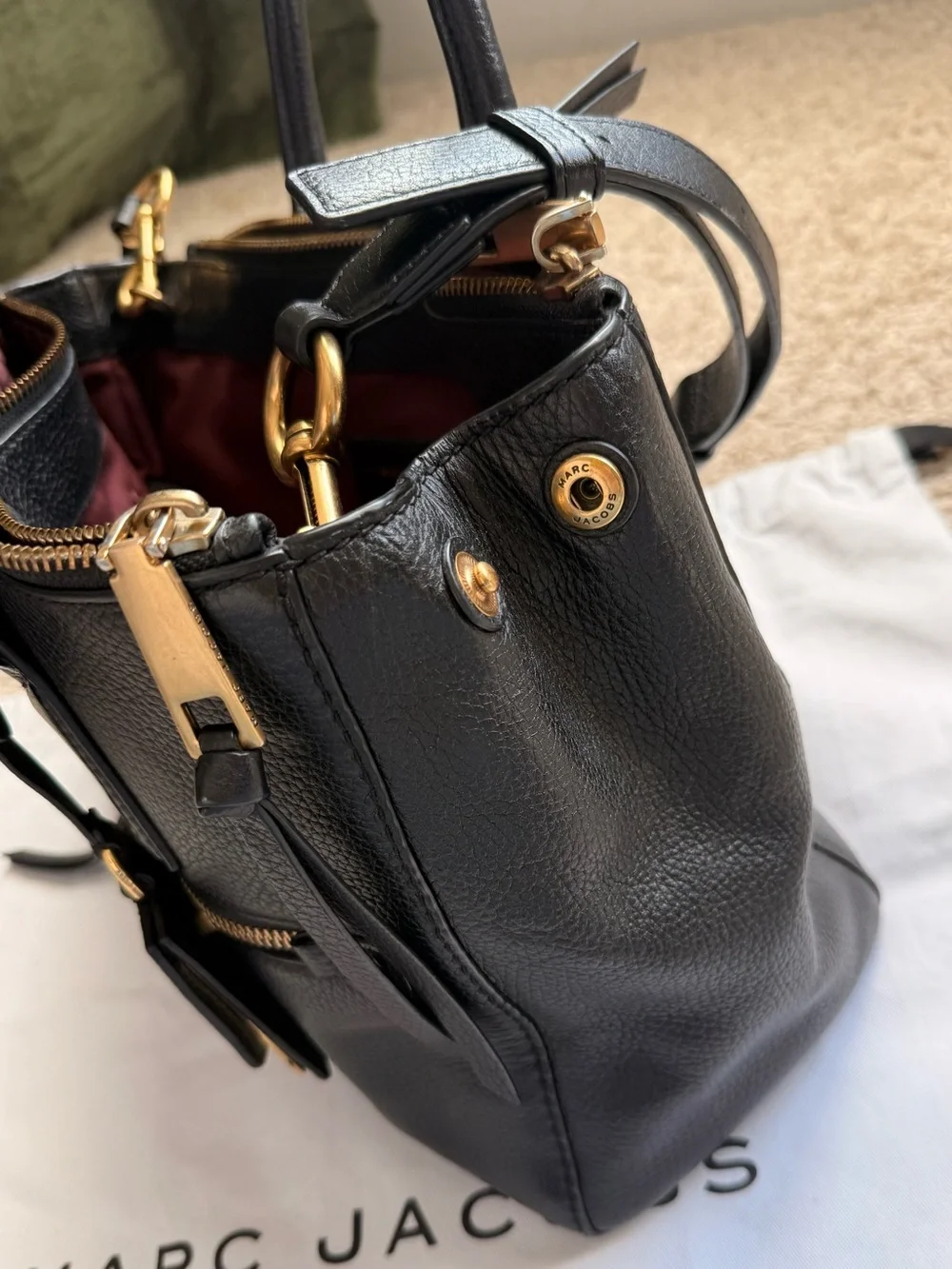 Marc Jacobs classic black
